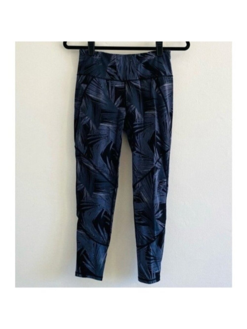 Sweaty Betty The Power Leggings Womens Size Small Palm Print Black Gray Back